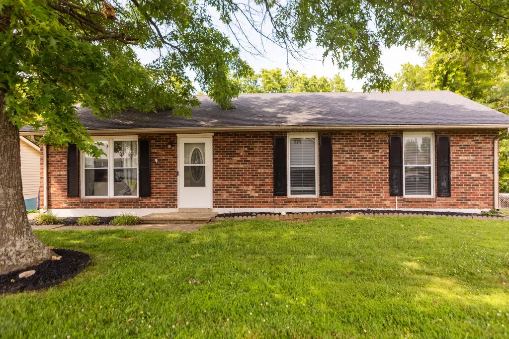 59 Holiday Road Winchester KY 40391