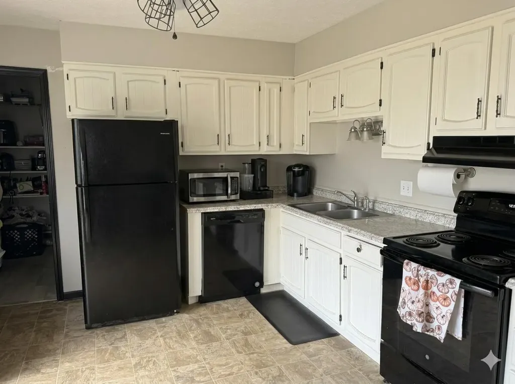 59 Holiday Road Winchester KY 40391