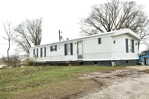 8210 Orangeburg Road Maysville KY 41056
