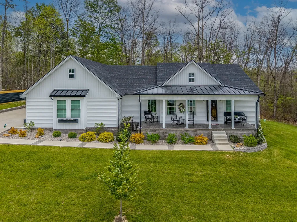 102 Woodlock Drive Morehead KY 40351