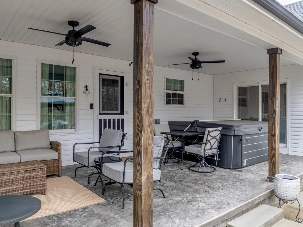 102 Woodlock Drive Morehead KY 40351