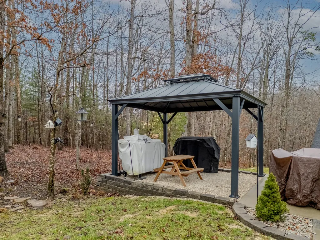 102 Woodlock Drive Morehead KY 40351
