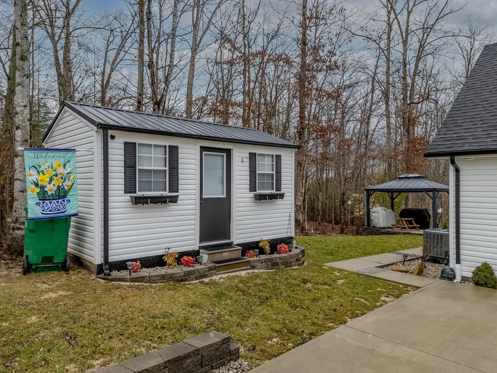 102 Woodlock Drive Morehead KY 40351
