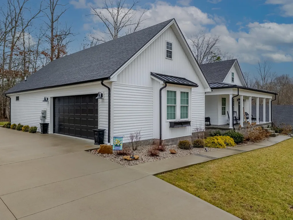 102 Woodlock Drive Morehead KY 40351