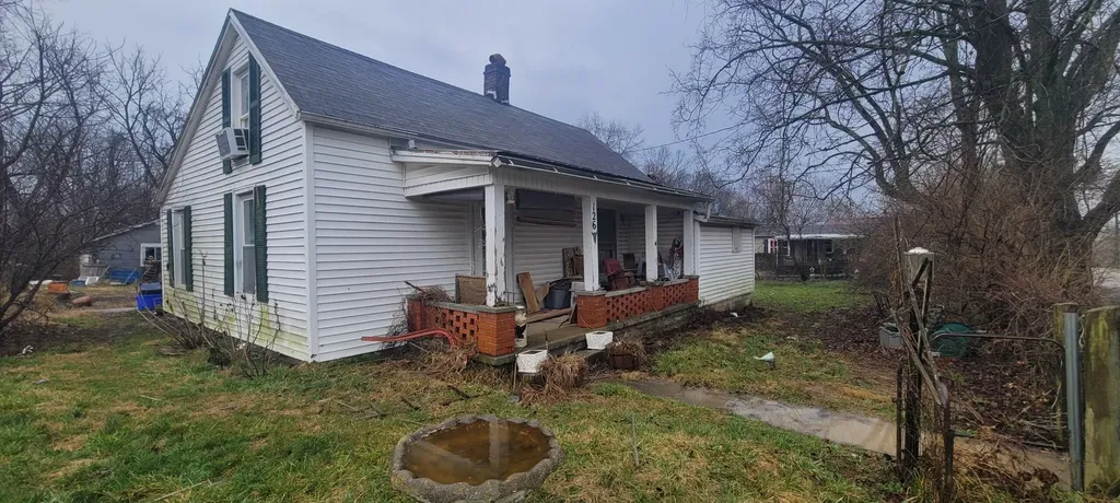 126 Leer Street Millersburg KY 40348