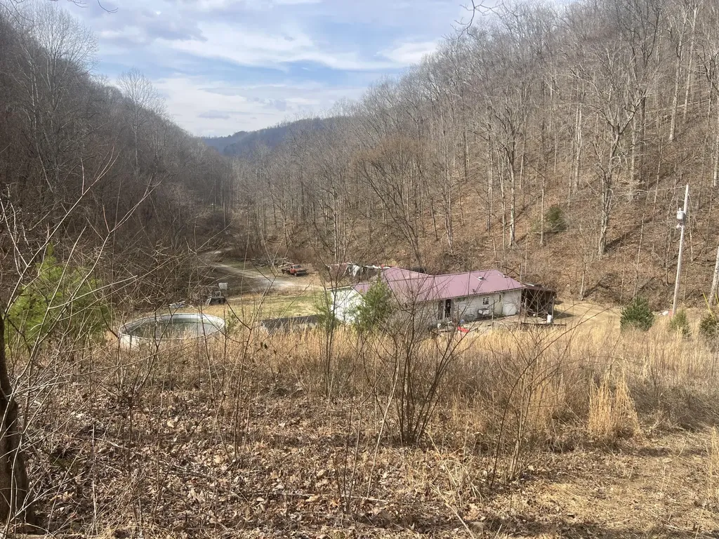 1470 Hopkins Fork Pikeville KY 41501