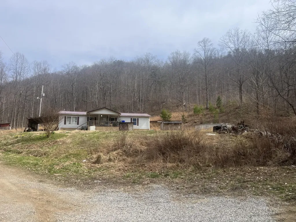 1470 Hopkins Fork Pikeville KY 41501