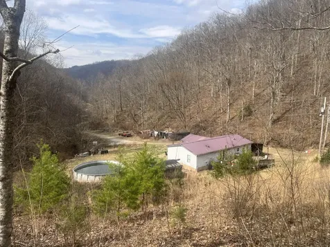 1470 Hopkins Fork Pikeville KY 41501