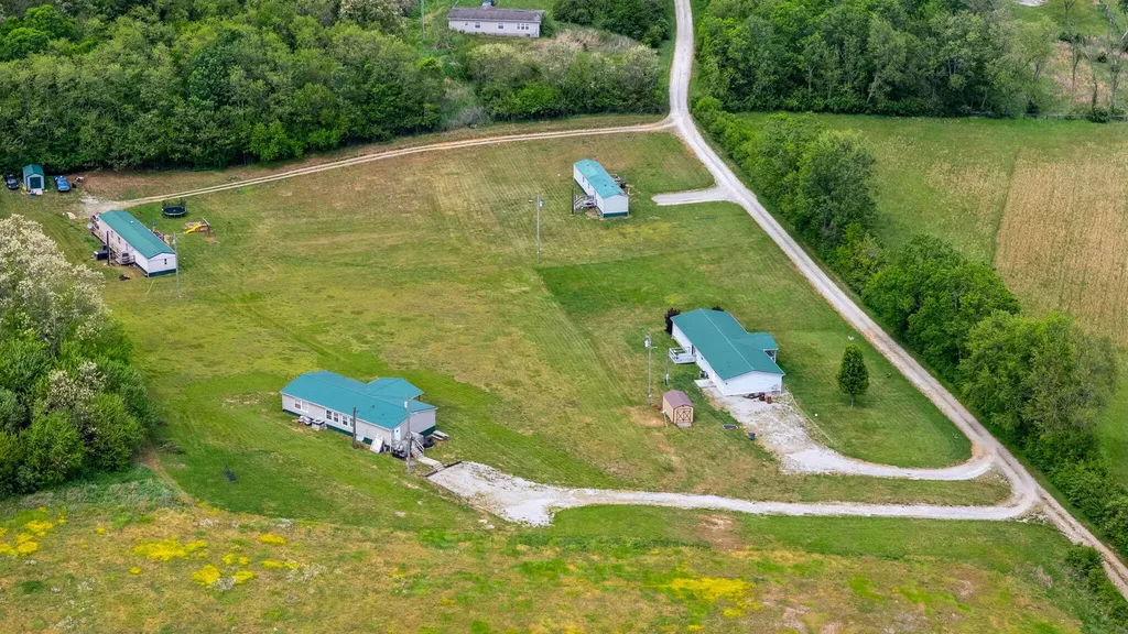 2262 Cane Ridge Road Paris KY 40361