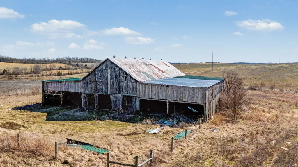 2262 Cane Ridge Road Paris KY 40361