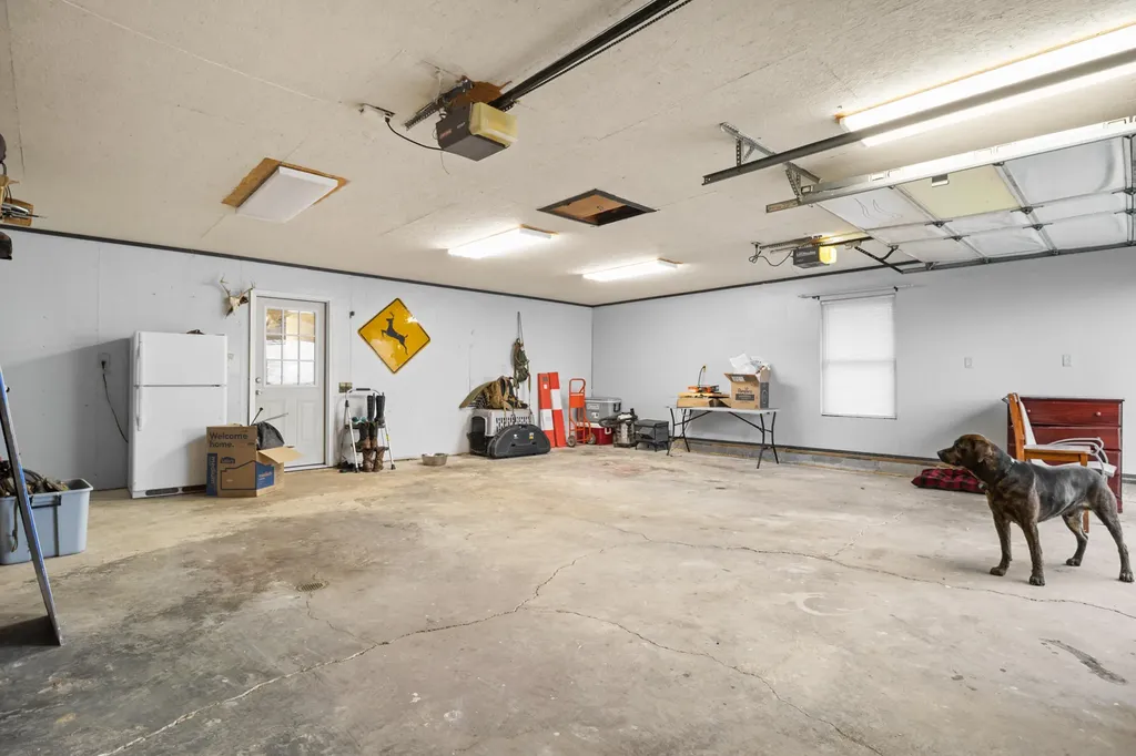 1484 W Pine Hill Road London KY 40744