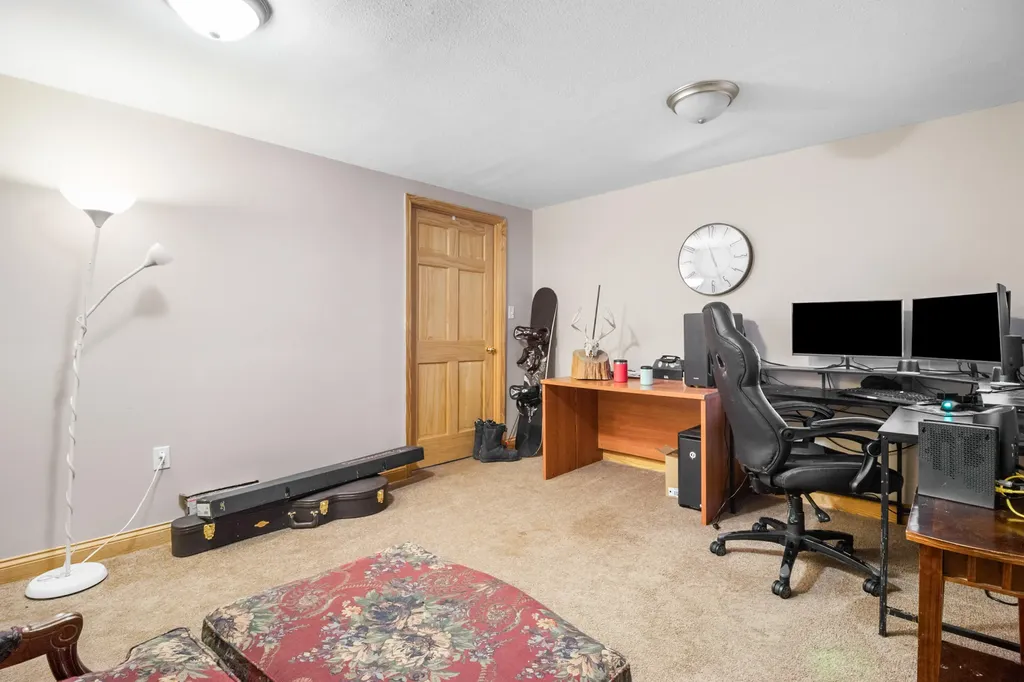 1484 W Pine Hill Road London KY 40744