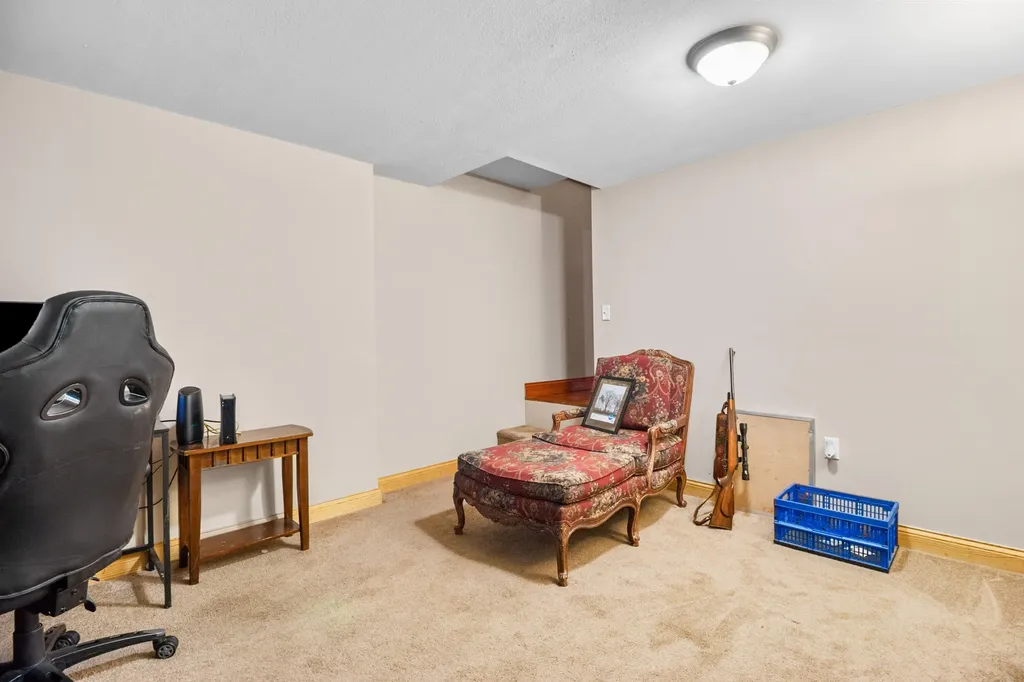 1484 W Pine Hill Road London KY 40744
