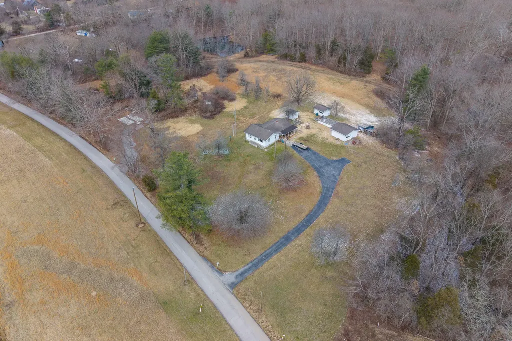 280 Pine Ridge Road Winchester KY 40391