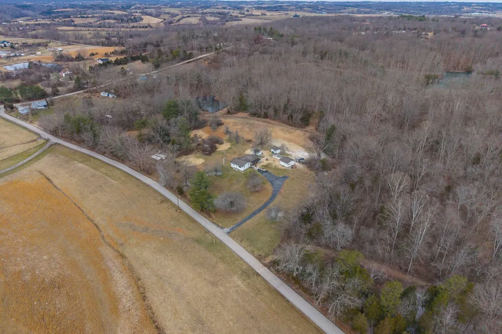 280 Pine Ridge Road Winchester KY 40391