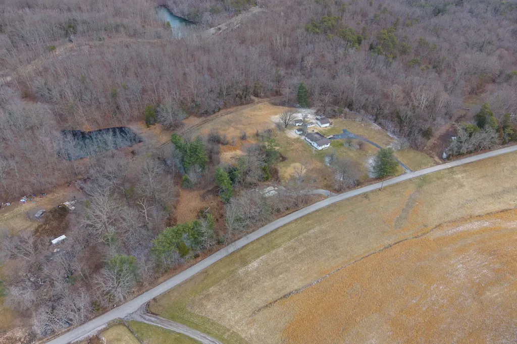 280 Pine Ridge Road Winchester KY 40391