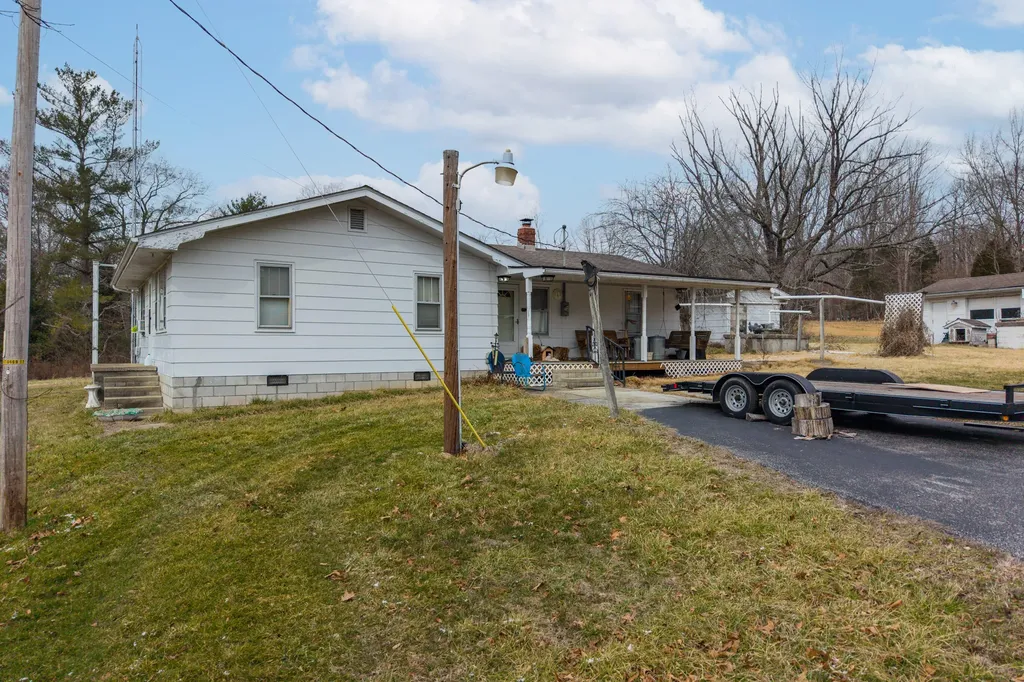 280 Pine Ridge Road Winchester KY 40391