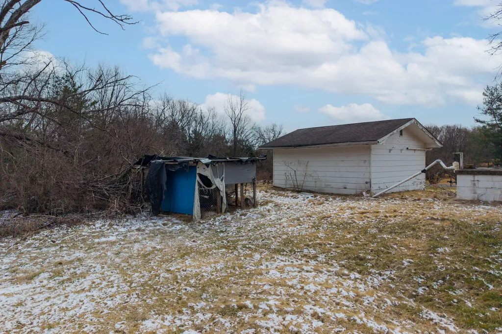 280 Pine Ridge Road Winchester KY 40391
