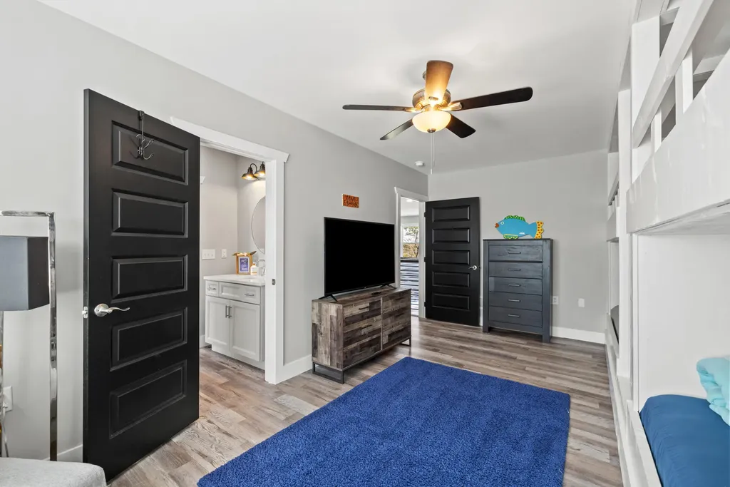 19 Gracie Lane Russell Springs KY 42642