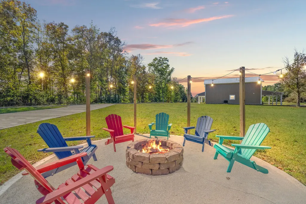 19 Gracie Lane Russell Springs KY 42642