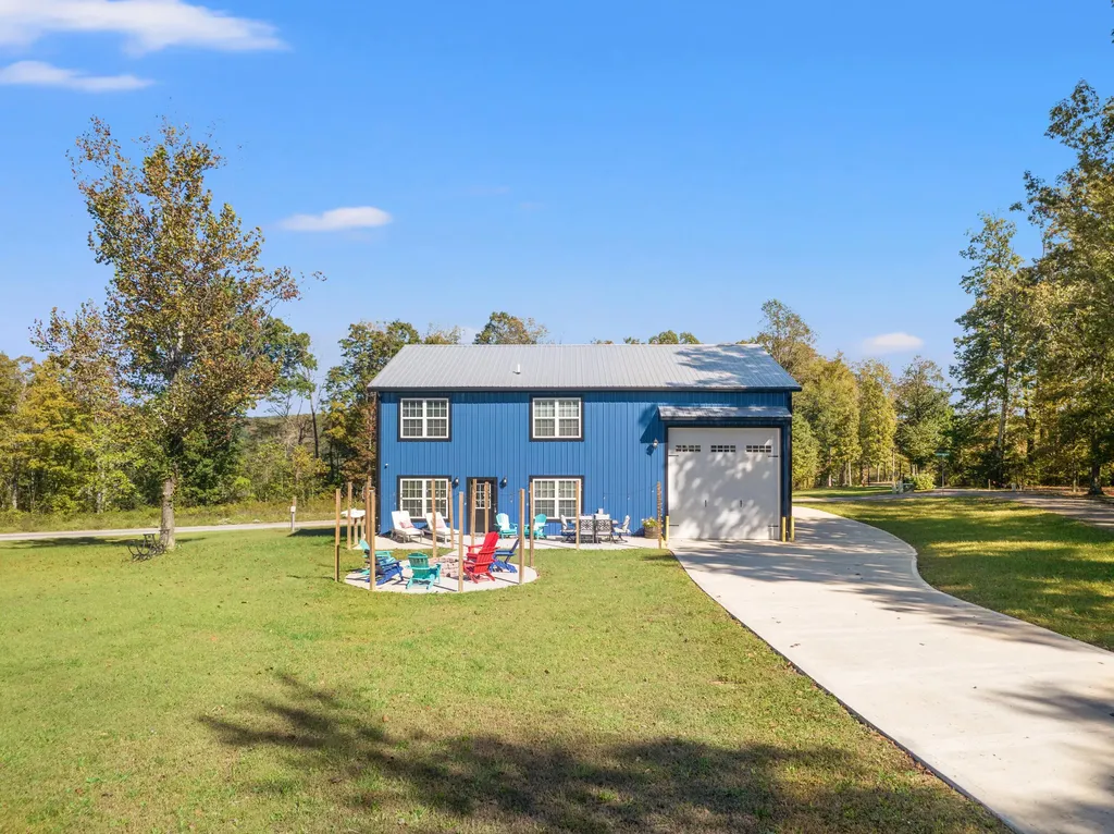 19 Gracie Lane Russell Springs KY 42642