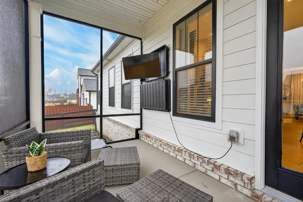 485 Mission Drive Versailles KY 40383