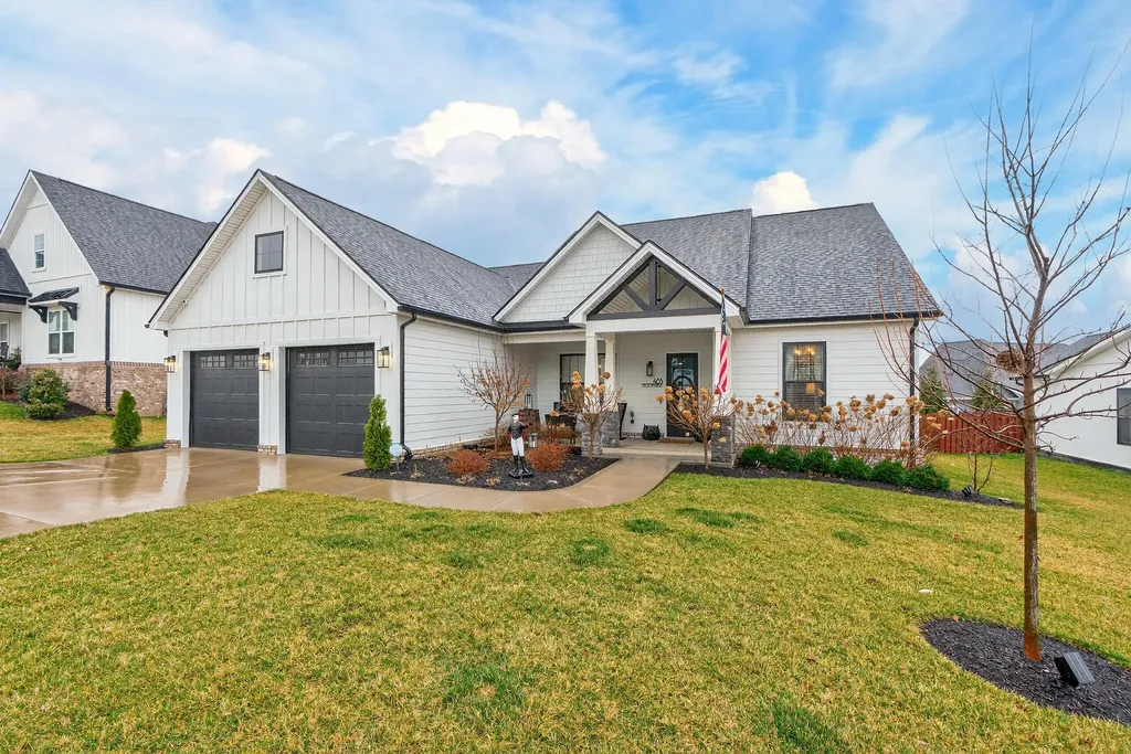 485 Mission Drive Versailles KY 40383