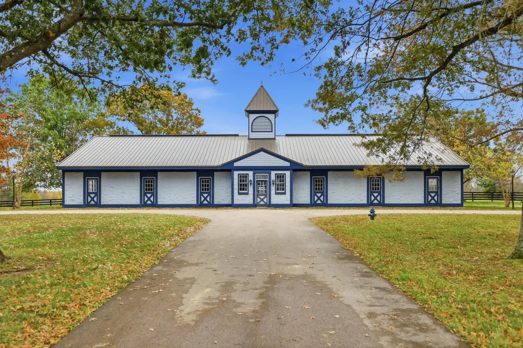3661 Military Pike Lexington KY 40513