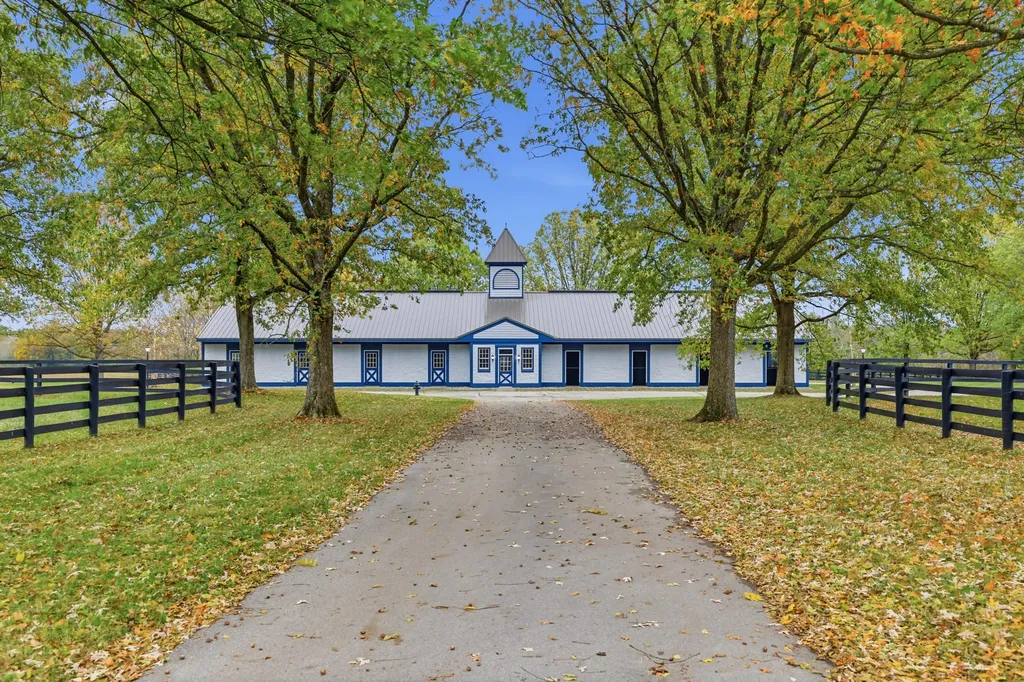 3661 Military Pike Lexington KY 40513