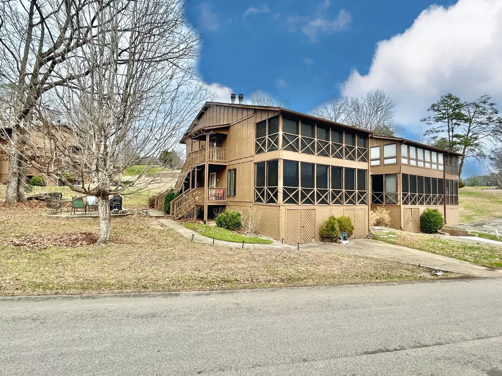 86-3 Woodson Bend Resort Bronston KY 42518