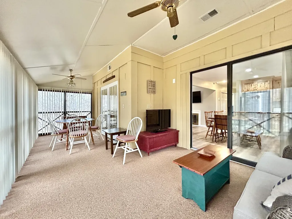 86-3 Woodson Bend Resort Bronston KY 42518
