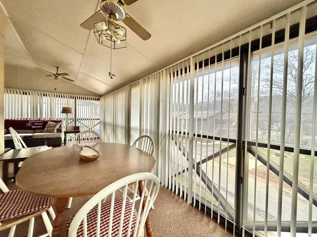 86-3 Woodson Bend Resort Bronston KY 42518