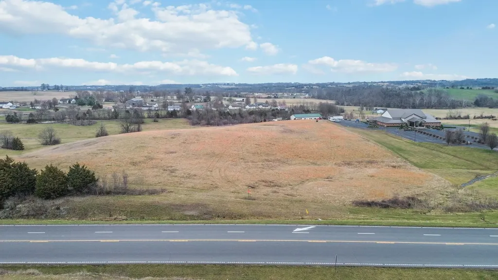 19 Yates Road Stanford KY 40484