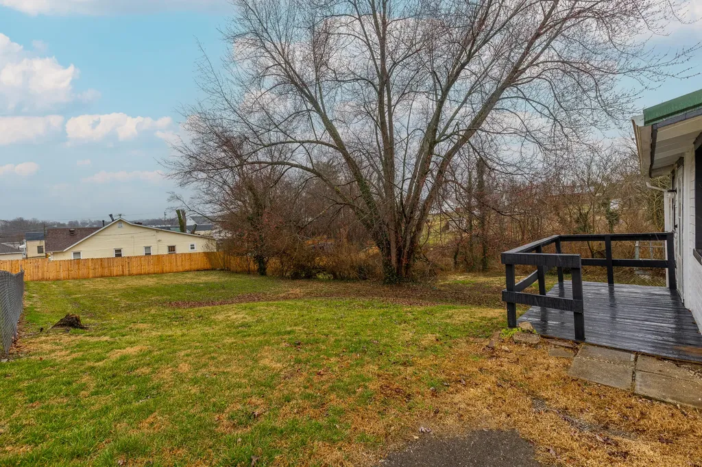212 Montgomery Avenue Mt Sterling KY 40353