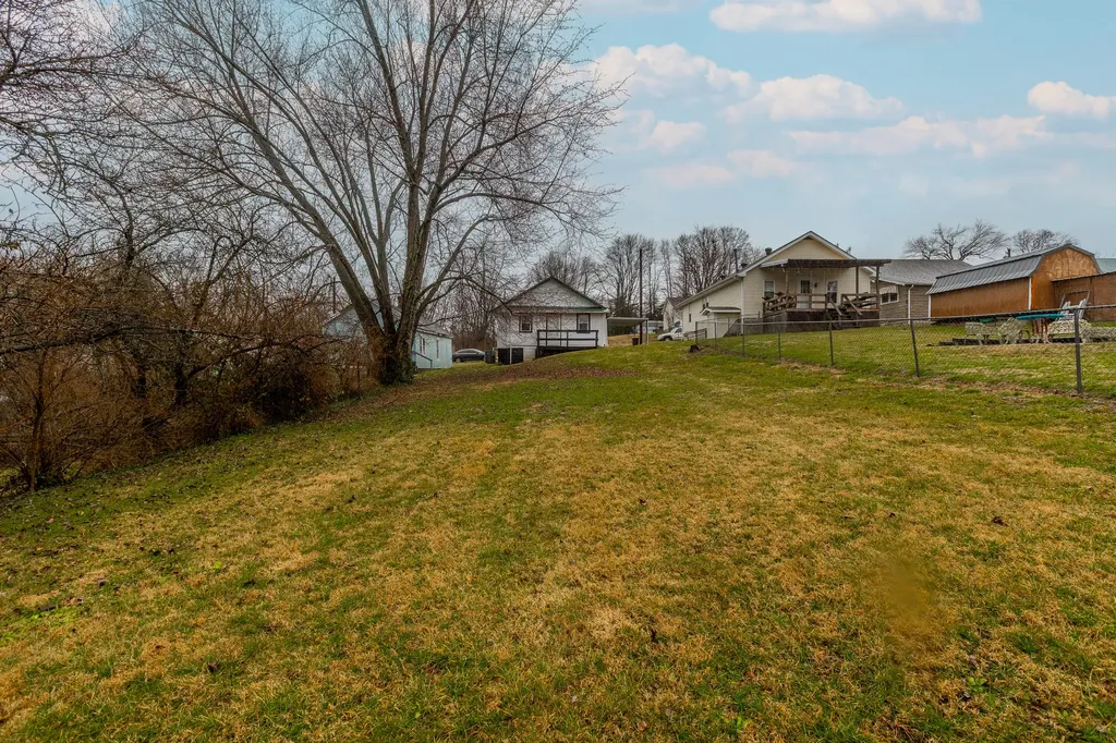 212 Montgomery Avenue Mt Sterling KY 40353