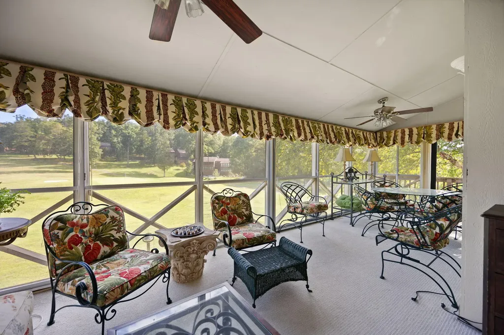 74 Woodson Bend Resort Bronston KY 42518