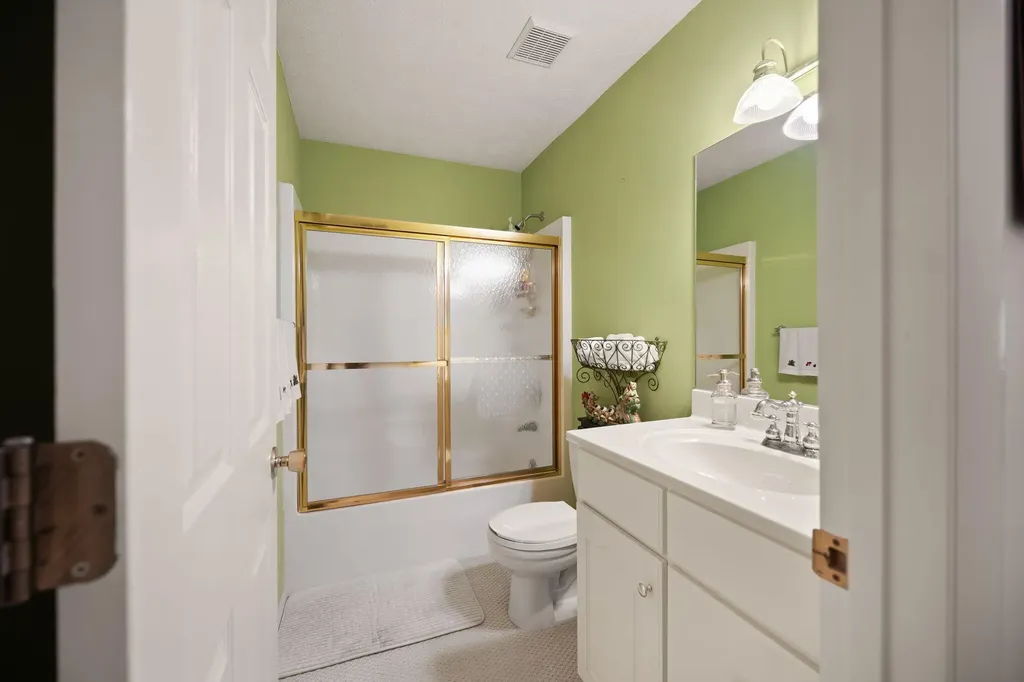 74 Woodson Bend Resort Bronston KY 42518