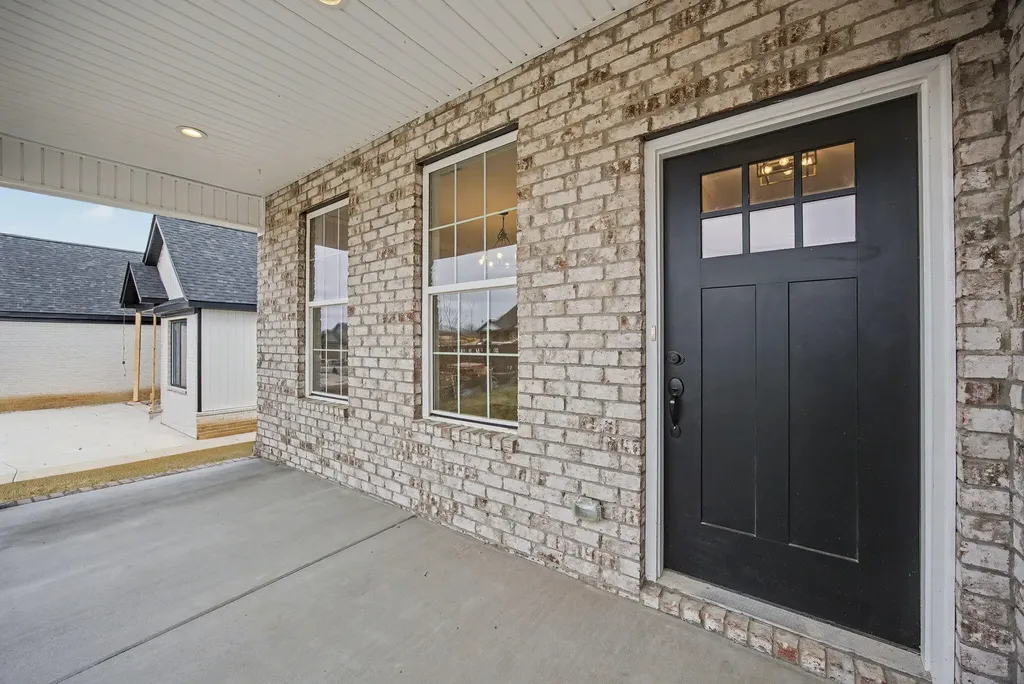 117 Farmers Bluff Nicholasville KY 40356
