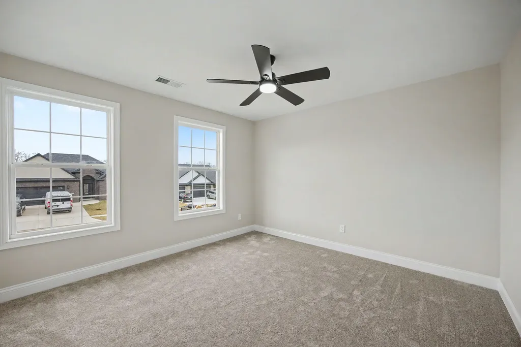 117 Farmers Bluff Nicholasville KY 40356