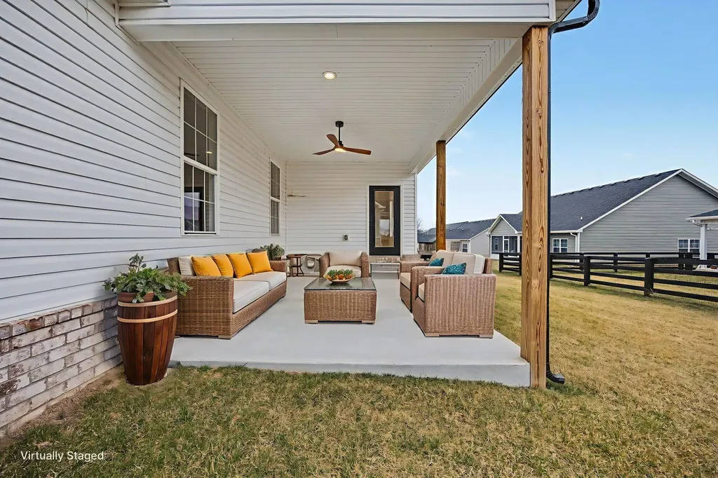 117 Farmers Bluff Nicholasville KY 40356