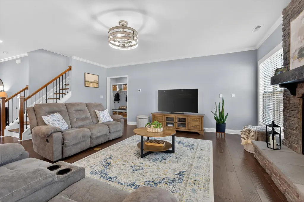 677 Sunny Landing Trail Lexington KY 40515