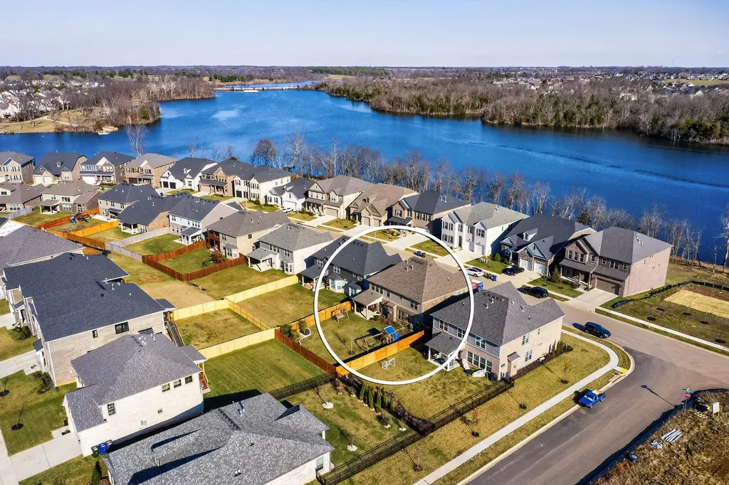 677 Sunny Landing Trail Lexington KY 40515