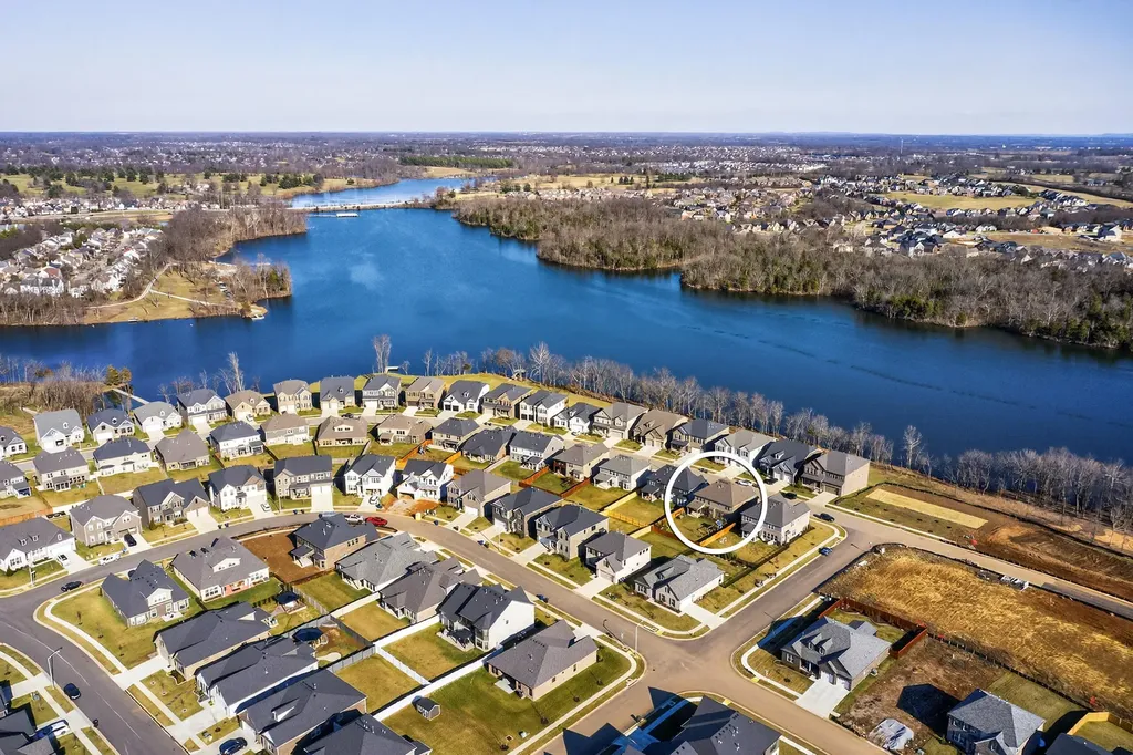 677 Sunny Landing Trail Lexington KY 40515