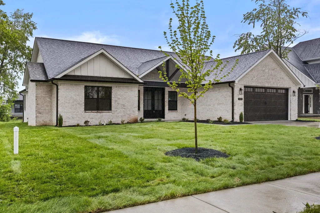 221 Madison Avenue Nicholasville KY 40356