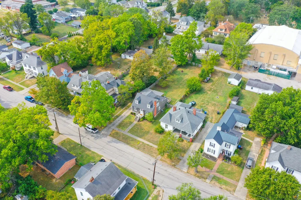322 S Burns Avenue Winchester KY 40391