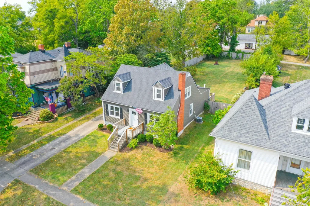 322 S Burns Avenue Winchester KY 40391