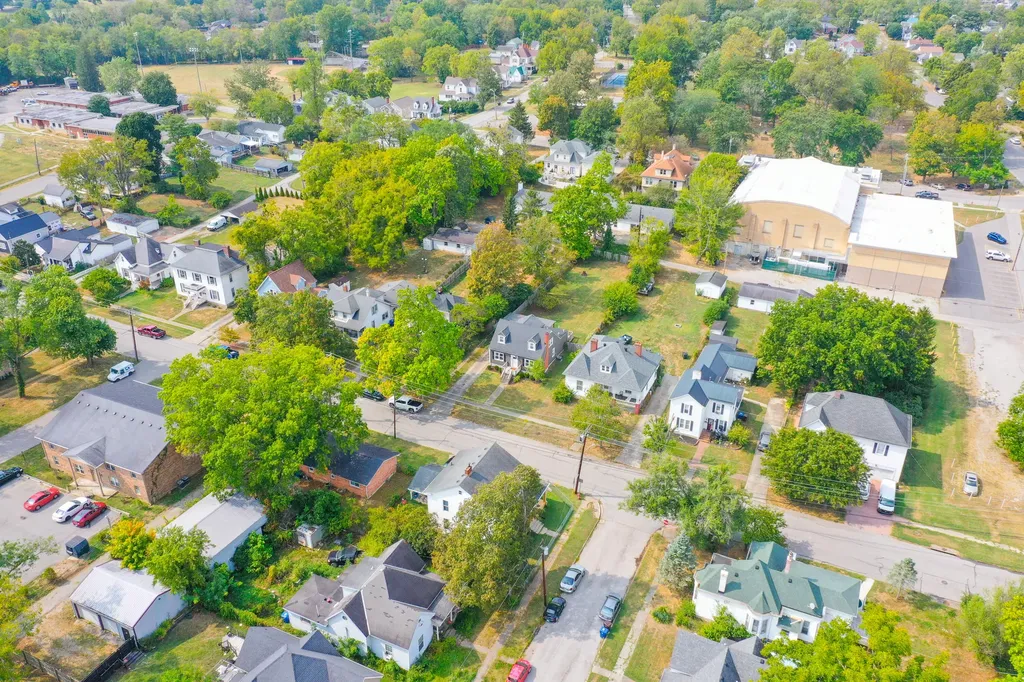 322 S Burns Avenue Winchester KY 40391