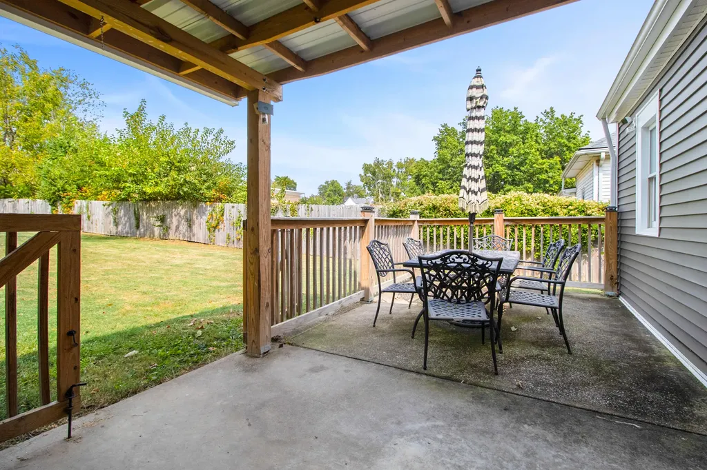 322 S Burns Avenue Winchester KY 40391