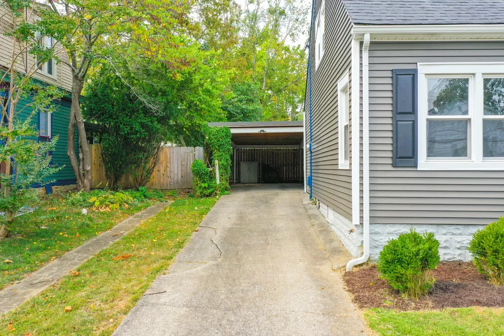 322 S Burns Avenue Winchester KY 40391