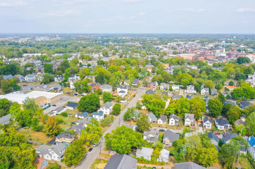 322 S Burns Avenue Winchester KY 40391